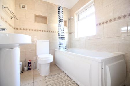 Waltham Avenue, Hayes - Photo 5