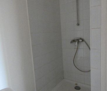 Location Appartement 2 pièces 45m² BELLEY 01300 - Photo 3