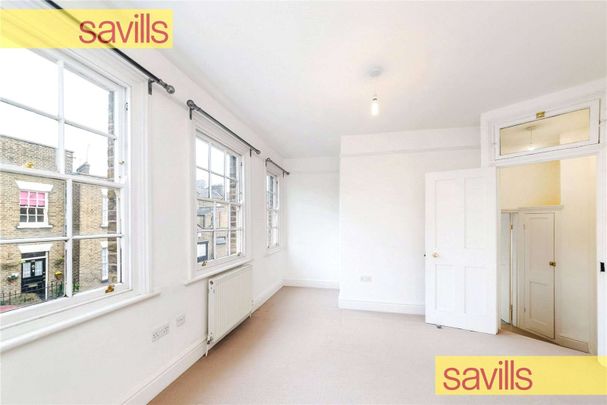 Charming one bedroom house located on a sought after garden square. - Photo 1
