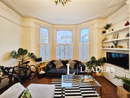 1 bedroom apartment to rent Westbourne Villas, Hove, East Sussex, BN3 - Photo 2