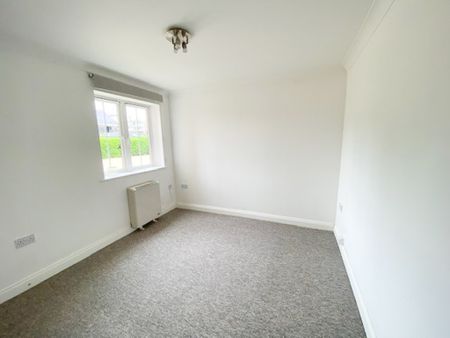 Clarkes Lane, Wilburton - Photo 2