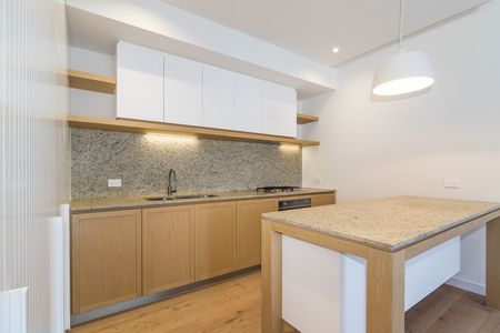 66B Kambrook Rd, Caulfield - Photo 4