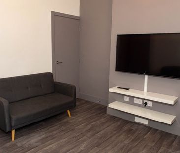 4 Bed Semi-Detached House, Berridge Road, NG7 - Photo 6