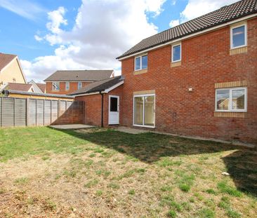 Grenadier Road, Haverhill - Photo 1