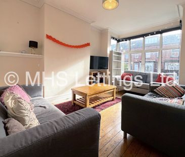 6 Bedroom Mid Terraced House for rent in Newport Gardens - Photo 2