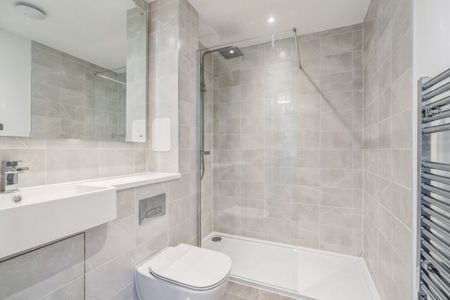 Bath Road, Slough, Berkshire,SL1 - Photo 4