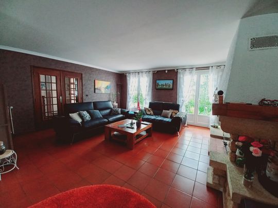Location Maison 5 pièces 142m² ARPAJON 91290 - Photo 1