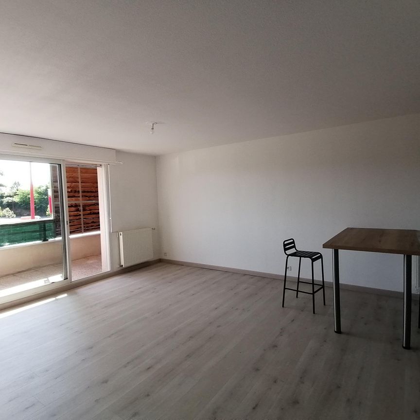 Location Appartement 3 pièces 61m² RODEZ 12000 - Photo 1