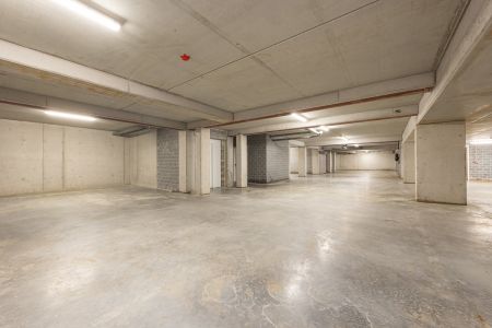 Prestigieus nieuwbouwappartement met groot terras. - Foto 5