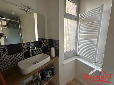 Location Appartement 2 pièces 54m² BRIVE LA GAILLARDE 19100 - Photo 5