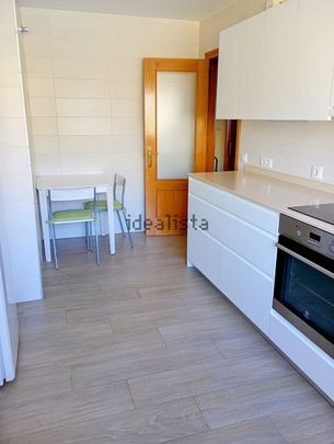 Alquiler de piso en Calle Valdepeñas, 9 - Photo 1