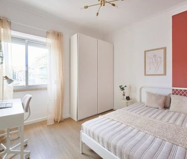 Rua Mouzinho de Albuquerque, Amadora, Lisbon 2720 - Photo 3