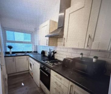 Property to rent - Photo 1