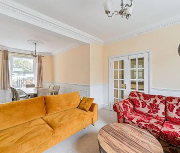 3 bedroom maisonette to rent - Photo 4