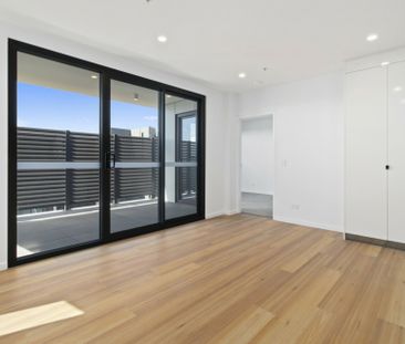 Convenient Location in the Heart of Gungahlin - Photo 1