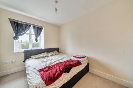 2 bedroom property to rent - Photo 2