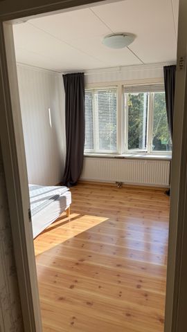Ribegatan, Kista - Photo 4