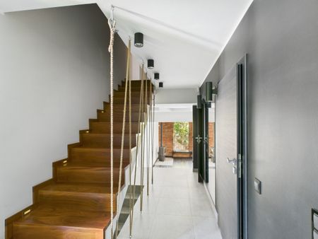 Blisko centrum, pośród zieleni. - Photo 5