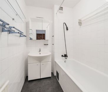 Helle 2-Zimmer Wohnung mit Loggia, Nähe Lidlpark - Foto 4