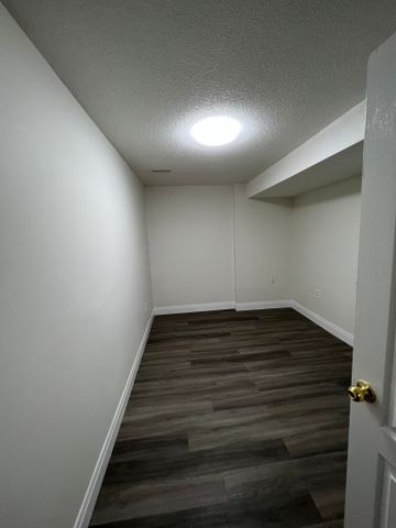 For Lease - 650 Highglen Avenue Unit# Bsmt, Markham, Ontario - Photo 4