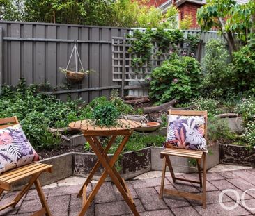 Open the Door to Hidden gem in the tranquil surroundings of Eden Hills - Photo 6