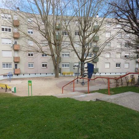 Location - Appartement T3 - 62 m² - Montbéliard - Photo 4