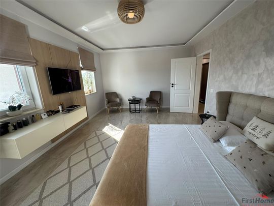 Studio premium, bloc nou, parcare privata, prima inchiriere - Fotografie 1