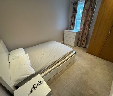 Room in a Shared House, London, SW16 - Photo 3