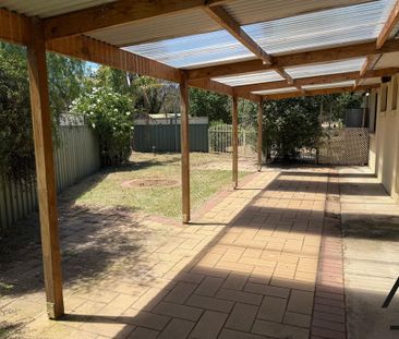 Spacious Family Home On Large Block In Epsom - Photo 5