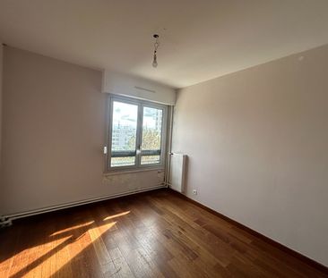 Location Appartement 4 pièces 79m² - Photo 4