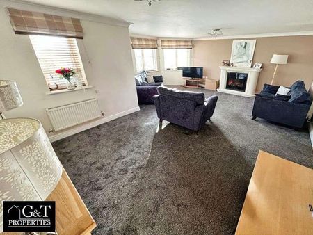 Flat, Regency Court, Dibdale Road West, Dudley, DY1 - Photo 2