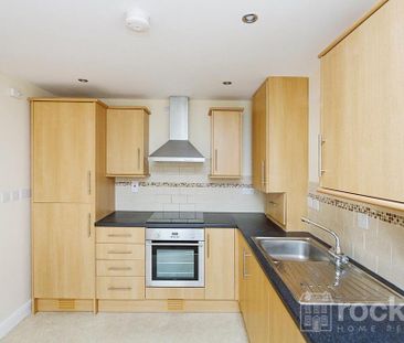 2 bedroom apartment to rent - Photo 5