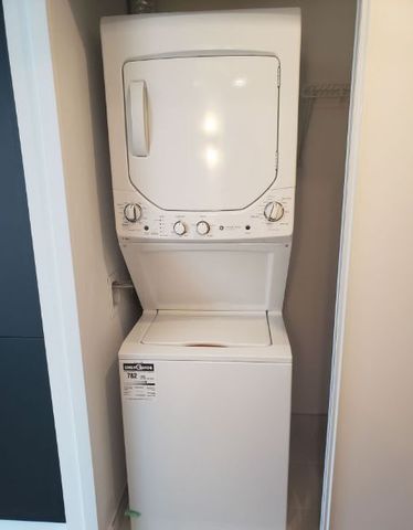 For Lease - 33 Helendale Avenue Unit# 1018, Toronto, Ontario - Photo 4