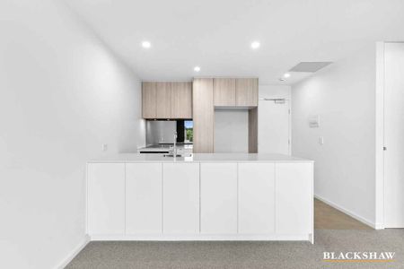Two Bedroom Apartment In Prime Location - Photo 3