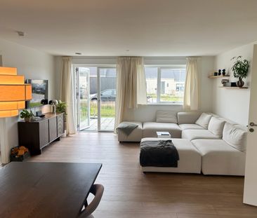 Moderne 4-værelses rækkehus til leje i Svenstrup J - Photo 1