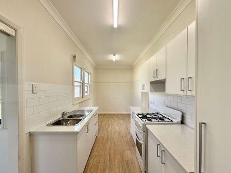 34 Kenibea Avenue, Kahibah - Photo 2