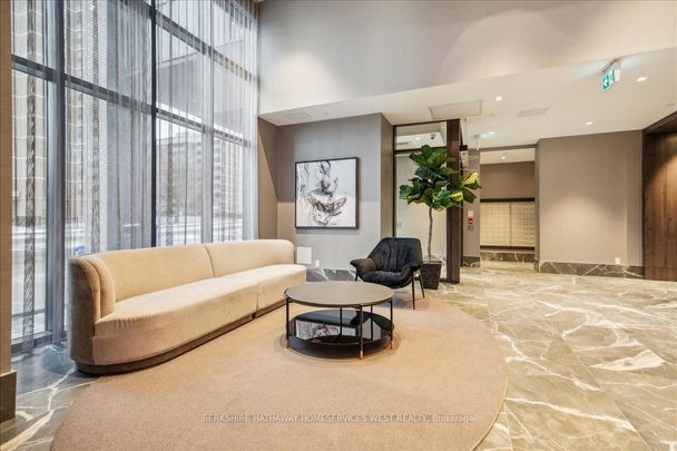 For Lease - 286 Main Street Unit# 913, Toronto, Ontario - Photo 1