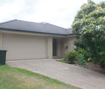 Spacious Family Home in a Quiet Pocket - Photo 1