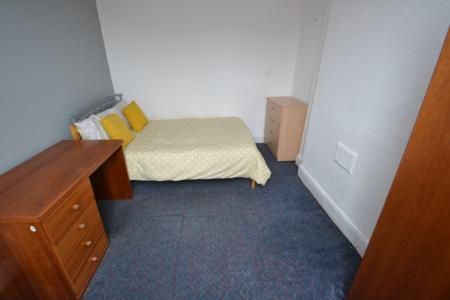 Highfield Road, Dunkirk, Nottingham, NG7 - Photo 5