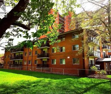 1805 RIVERSIDE DRIVE West Unit# 304 | 1805 RIVERSIDE DRIVE West Uni... - Photo 1