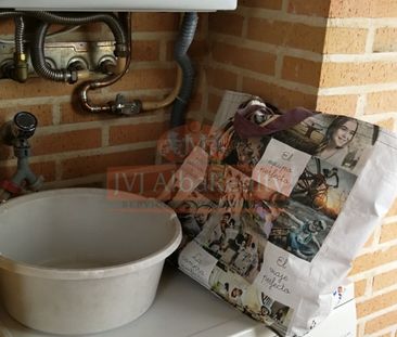 Apartamento de alquiler en Hospital - Photo 4