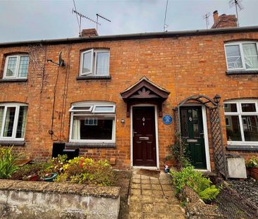 2 bedroom terraced house to rent - Photo 4