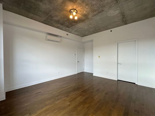 Penthouse moderne sur 2 niveaux avec terrasse – 3 chambres, 3 salles de bain ! - Photo 1