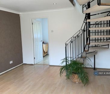 2 bedroom terraced house to rent - Photo 2