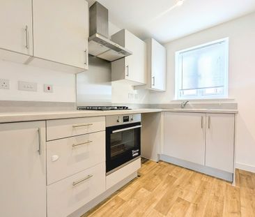 Heol Y Gylfinir, Llanilid, PONTYCLUN - Photo 5