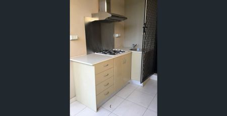 Neat & Tidy 1-Bedroom Residence in Peaceful Setting !! - Photo 3