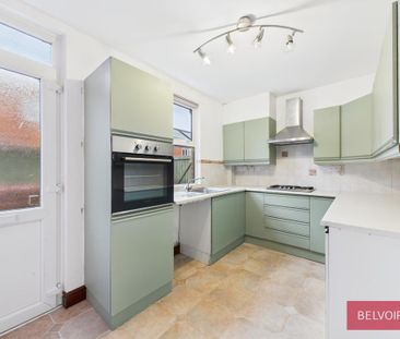 2 bedroom semi-detached house to rent - Photo 4