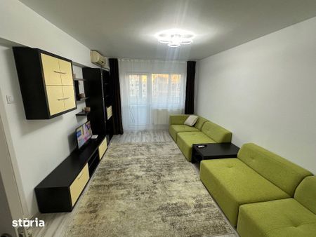 Inchiriez apartament 2 camere - renovat Crangasi - Fotografie 3