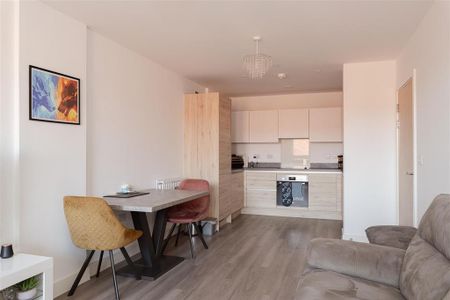 1 bedroom apartment to rent - Photo 4