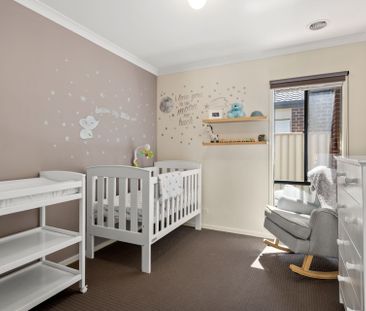 FAMILY LIVING IN EDENBROOK ESTATE - Photo 3